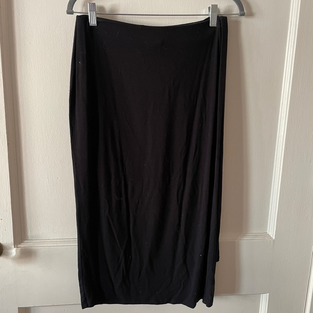 ❗️Free Shipping❗️3 Med skirts